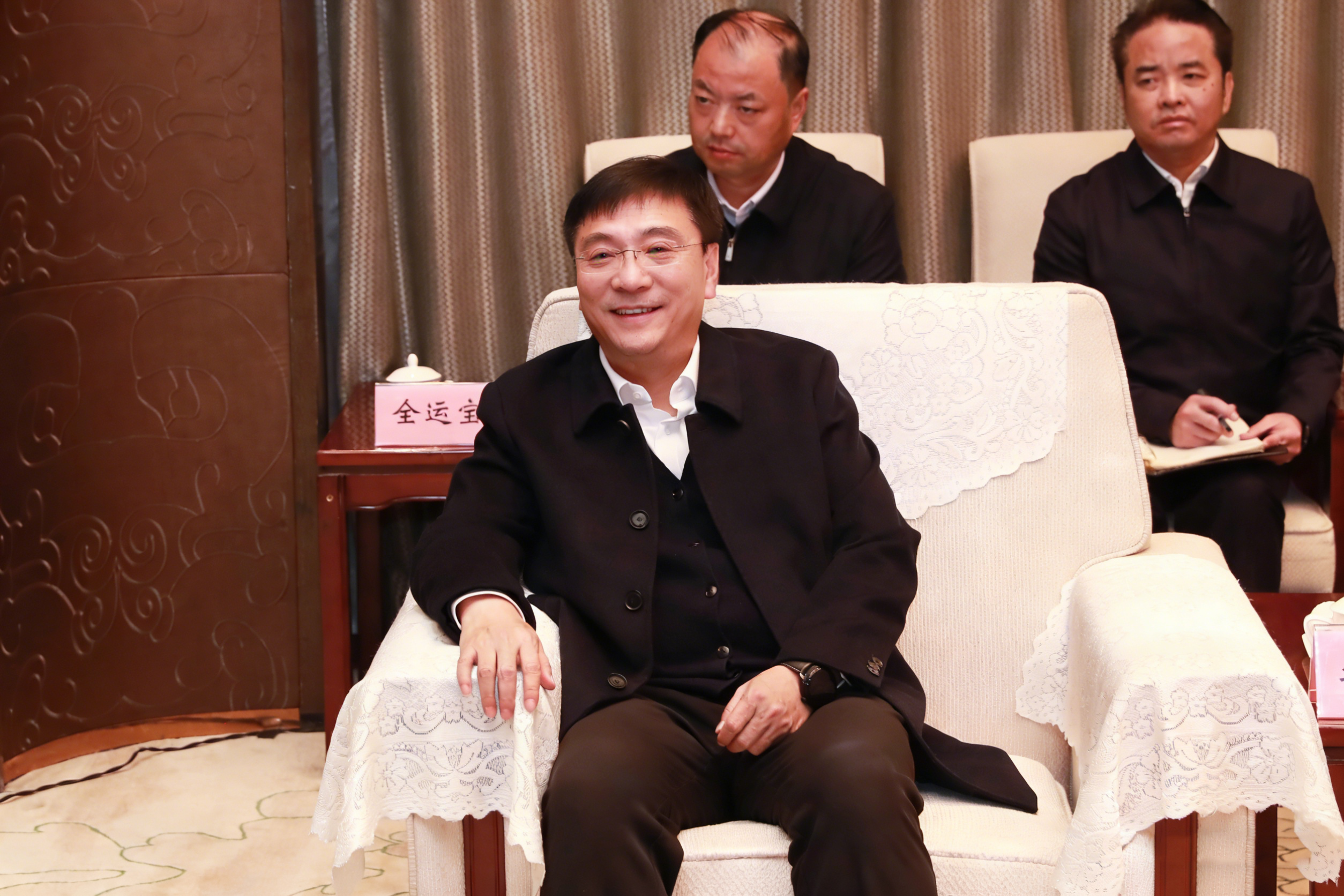 照片人物笑臉修改.png
