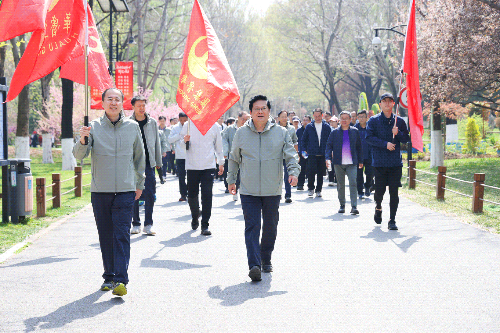 拼圖1.gif